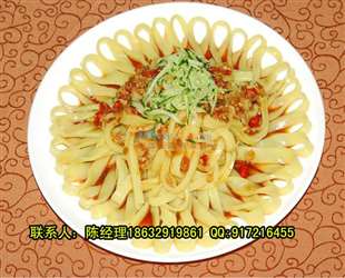 自動小型涼皮機(jī)優(yōu)勢,自動小型涼皮機(jī)價格及利潤分析