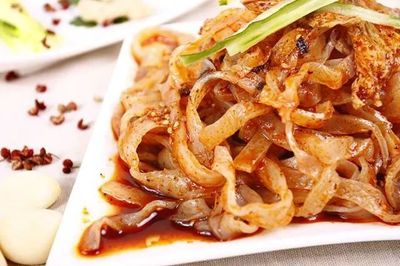 無涼皮,不夏天!好吃的涼皮都在陜西,就問你服不服!