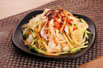 馬裔涼皮 傳統(tǒng)美食的創(chuàng)新加盟之路